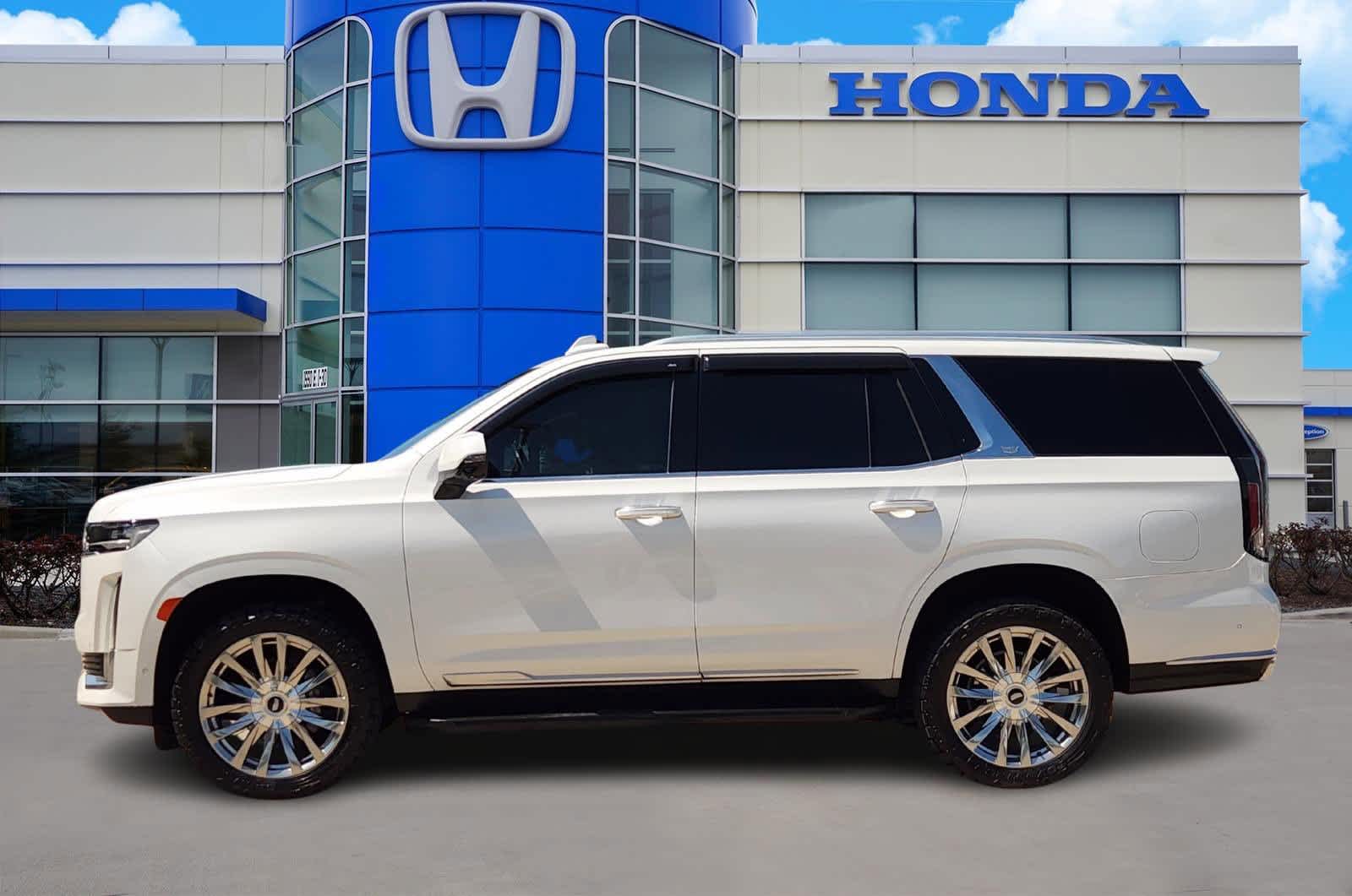 2021 Cadillac Escalade Premium Luxury 3