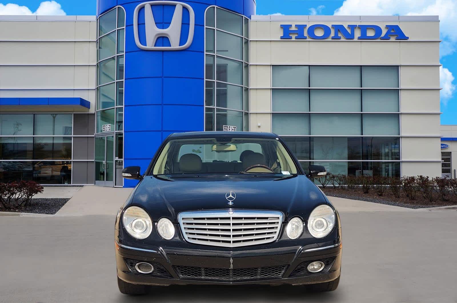Thumbnail: 2009 Mercedes-Benz E-Class - 6