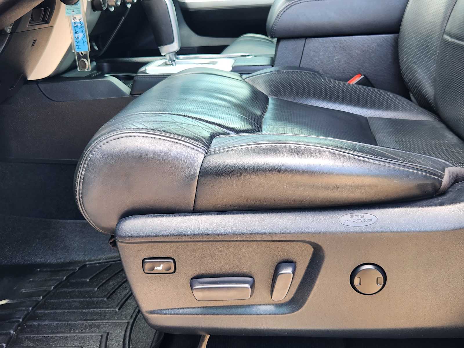 2017 Toyota Tundra Platinum 23