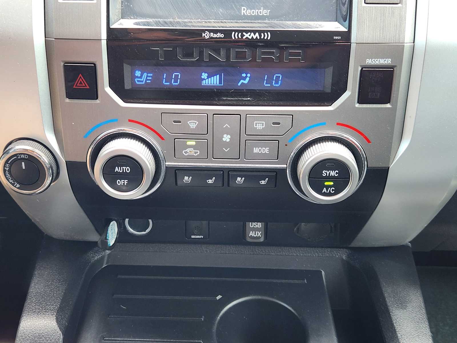 2017 Toyota Tundra Platinum 17