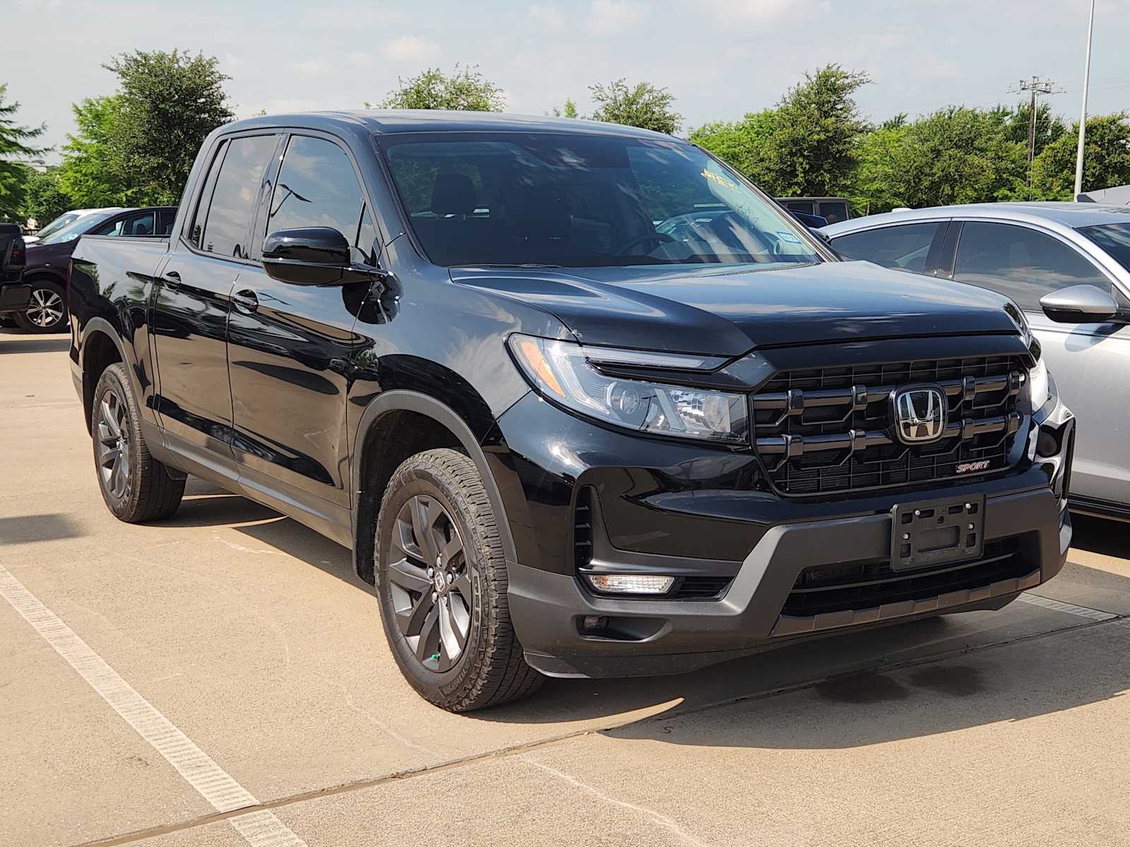 2025 Honda Ridgeline Sport 3
