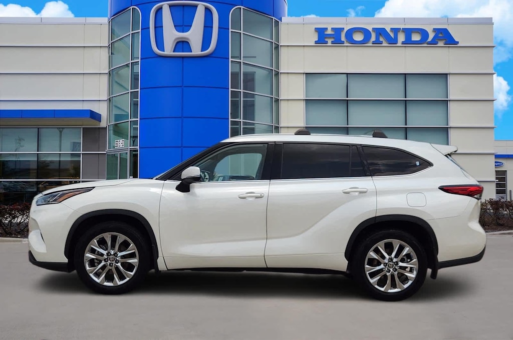 Used 2020 Toyota Highlander Limited SUV