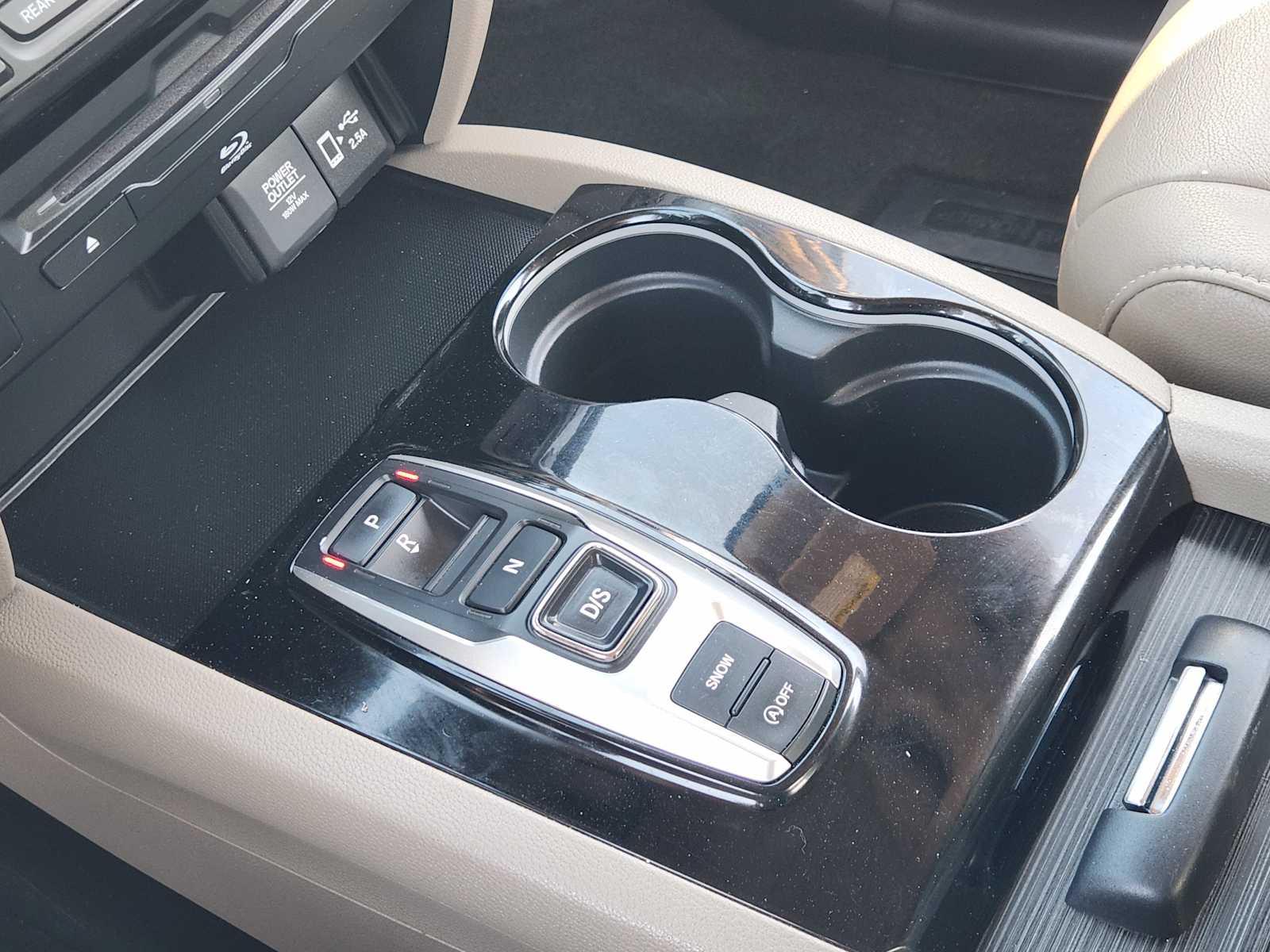 Thumbnail: 2021 Honda Pilot - 18