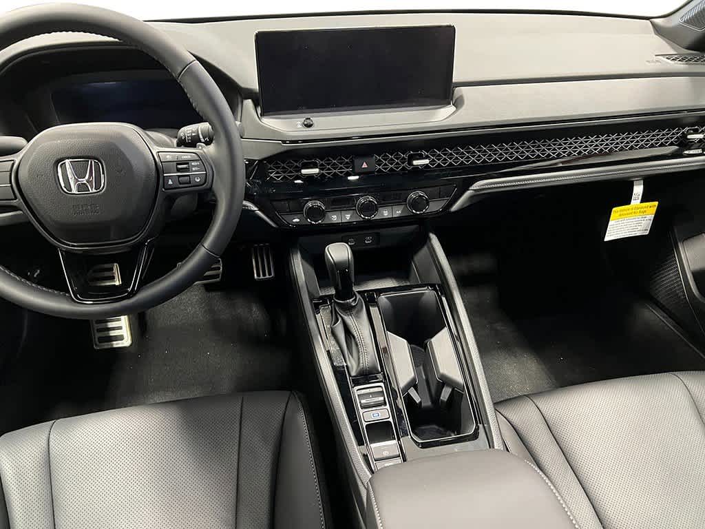 Thumbnail: 2025 Honda Accord - 17