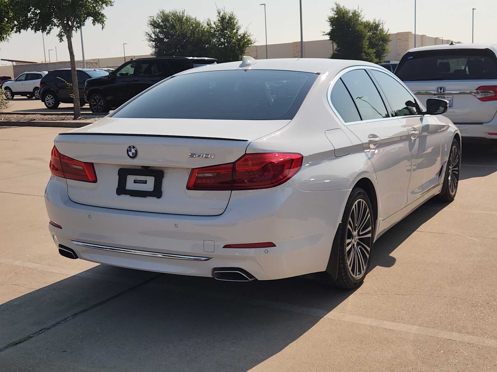 Thumbnail: 2019 BMW 5 Series - 4