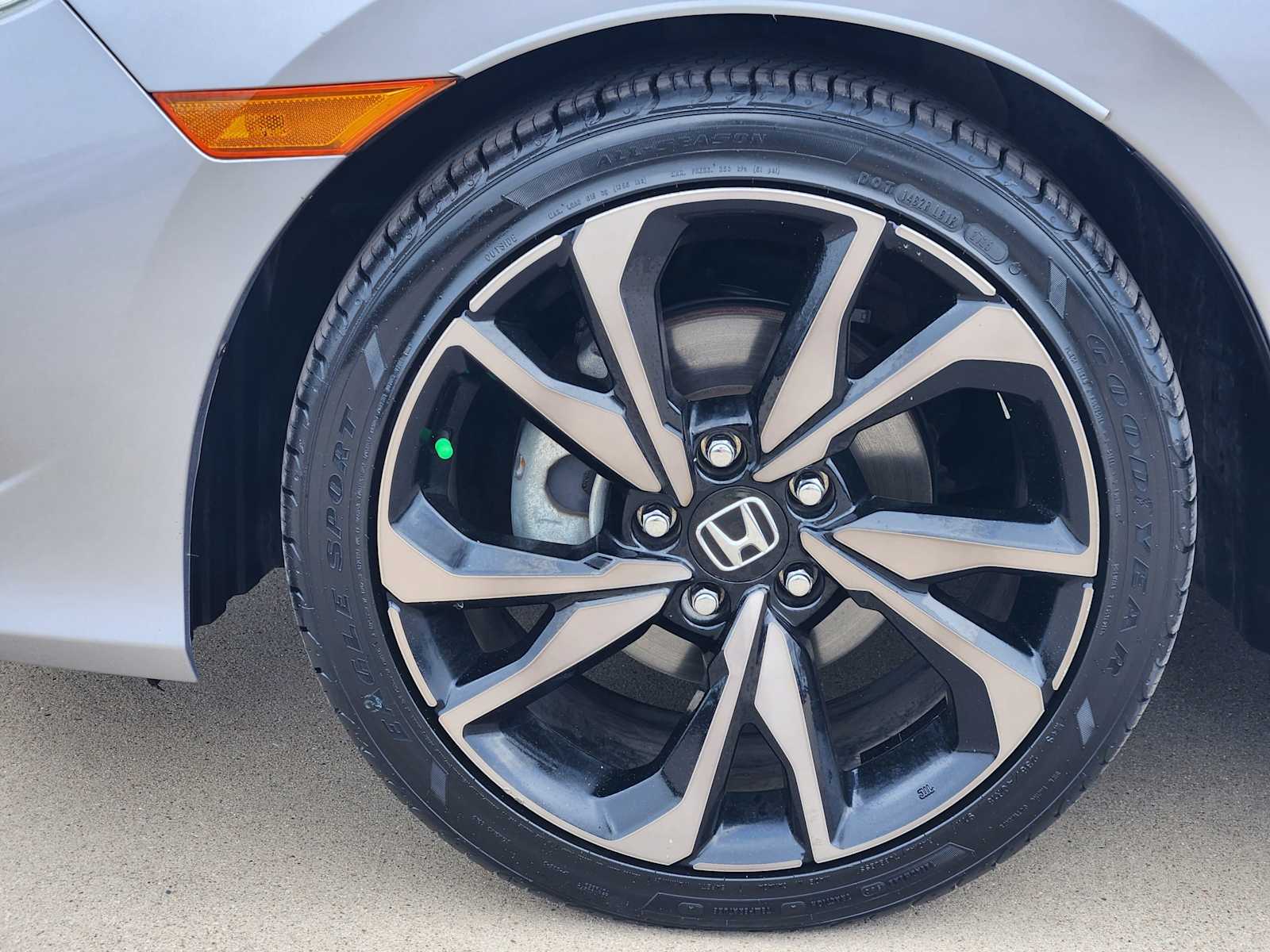 Thumbnail: 2020 Honda Civic - 22