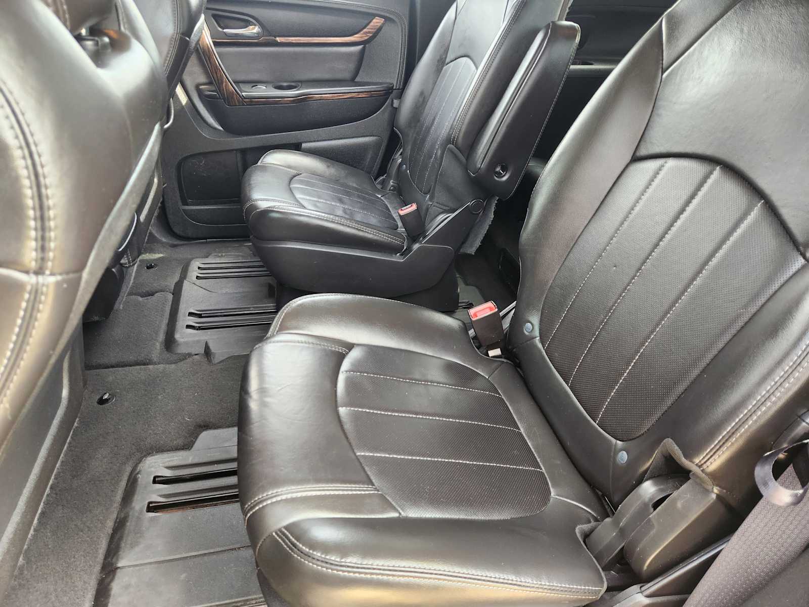 Thumbnail: 2015 GMC Acadia - 13