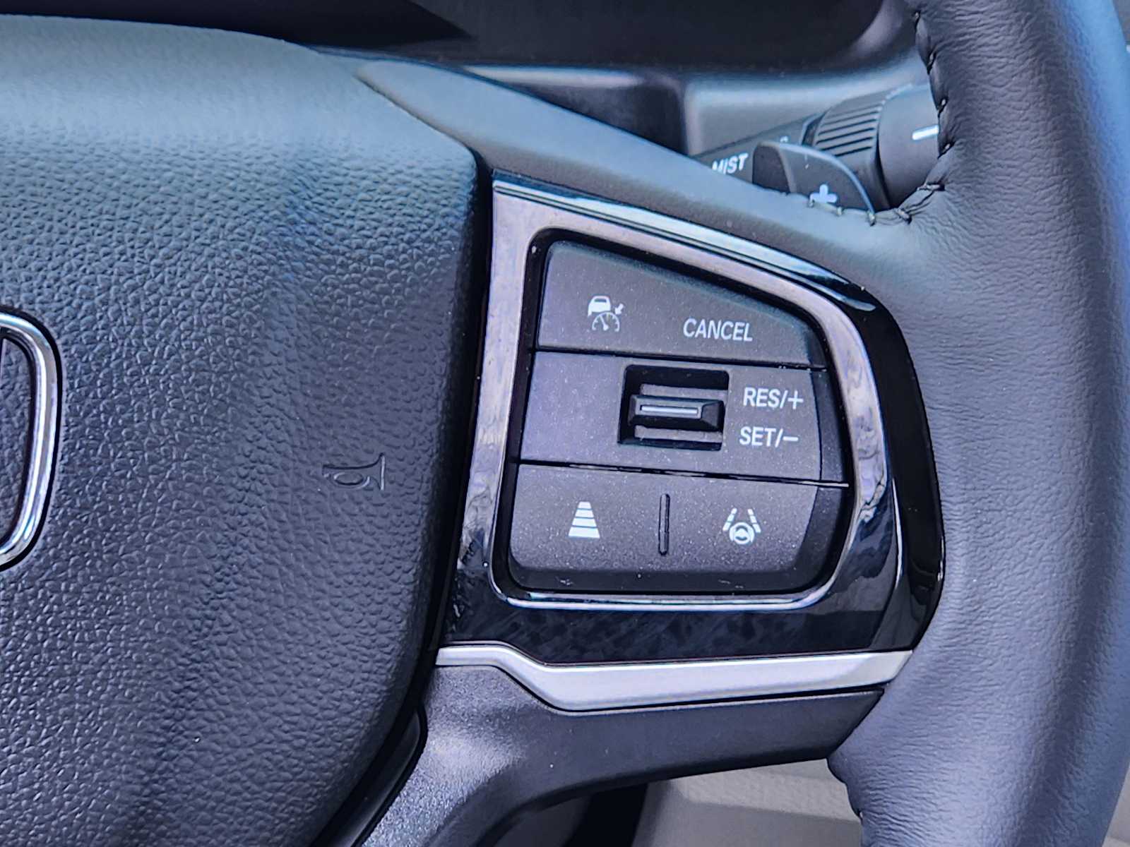 Thumbnail: 2026 Honda Odyssey - 34