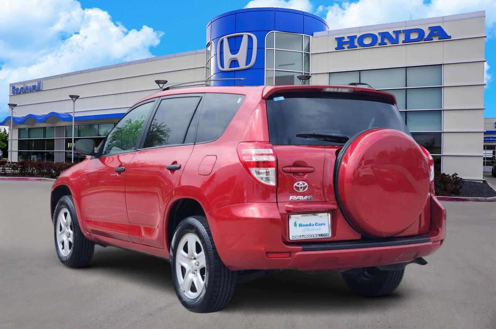 Thumbnail: 2011 Toyota RAV4 - 4