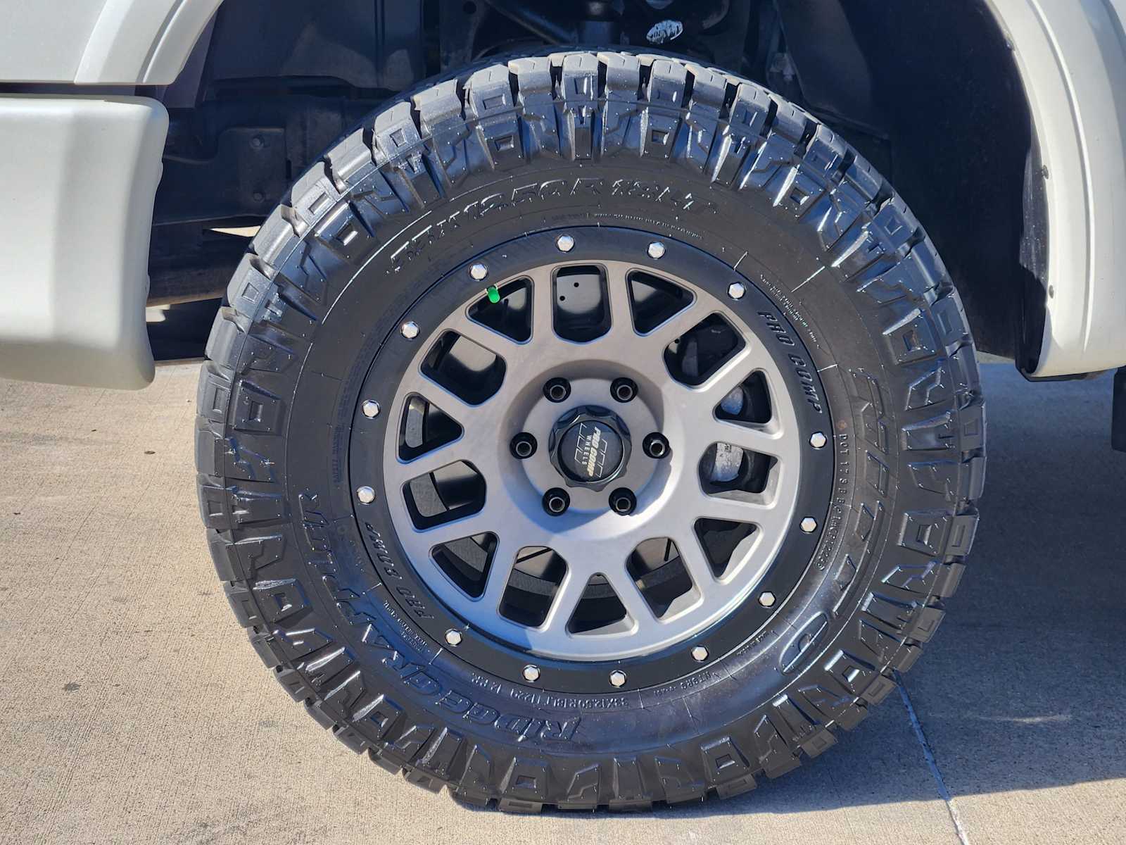 Thumbnail: 2018 Nissan Titan - 22