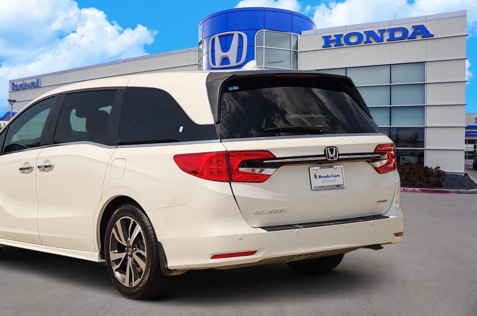 Thumbnail: 2021 Honda Odyssey - 3