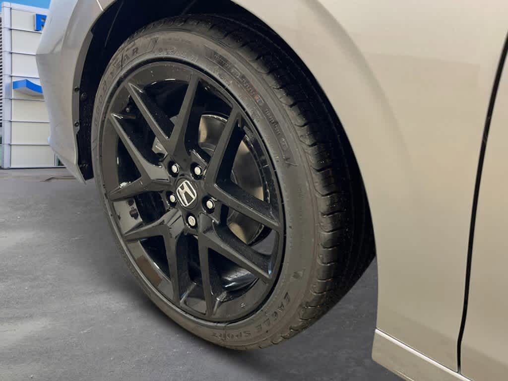 Thumbnail: 2026 Honda Civic - 11