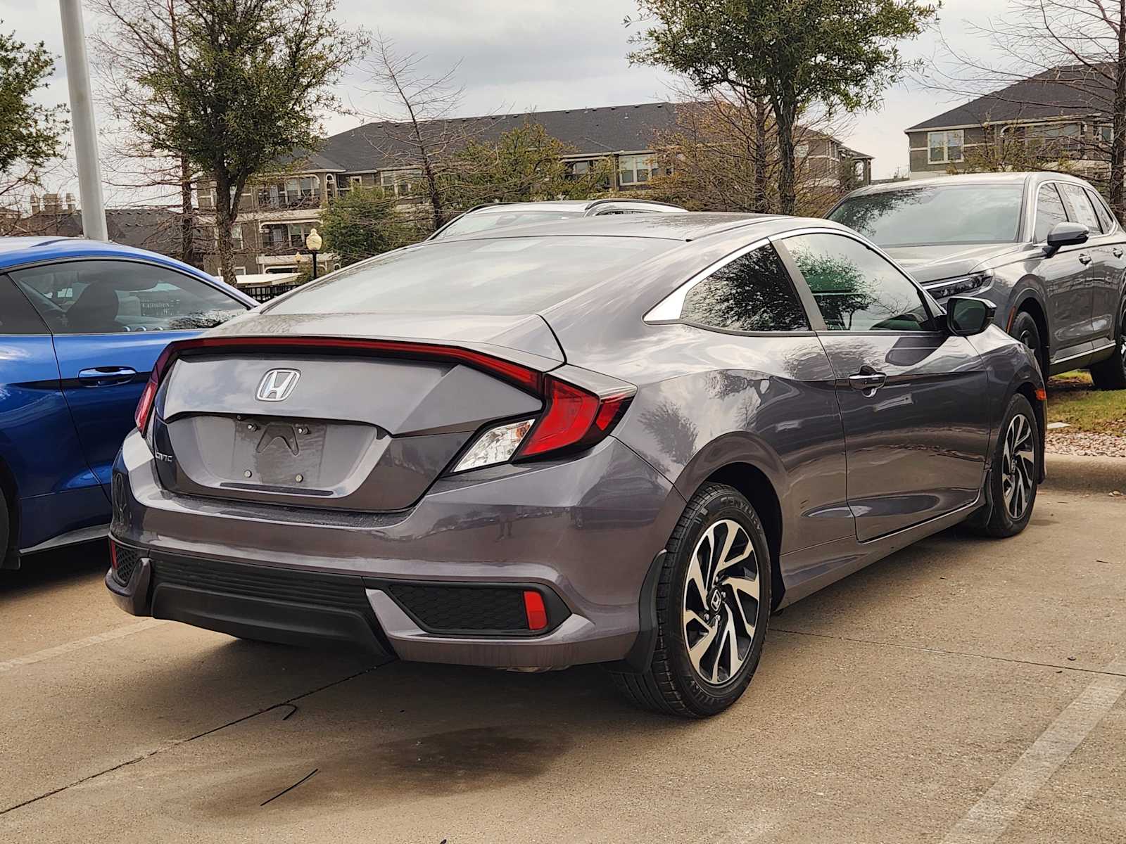 Thumbnail: 2017 Honda Civic - 4