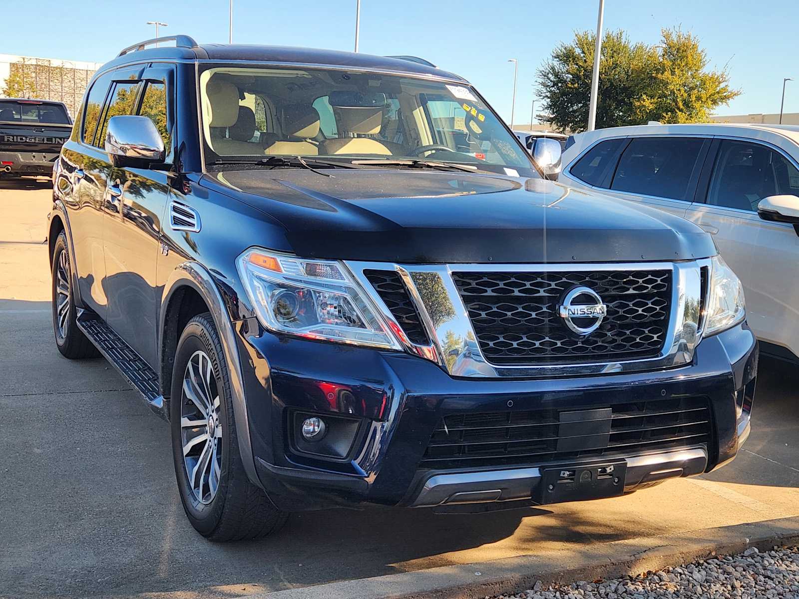 2020 Nissan Armada SL photo 2