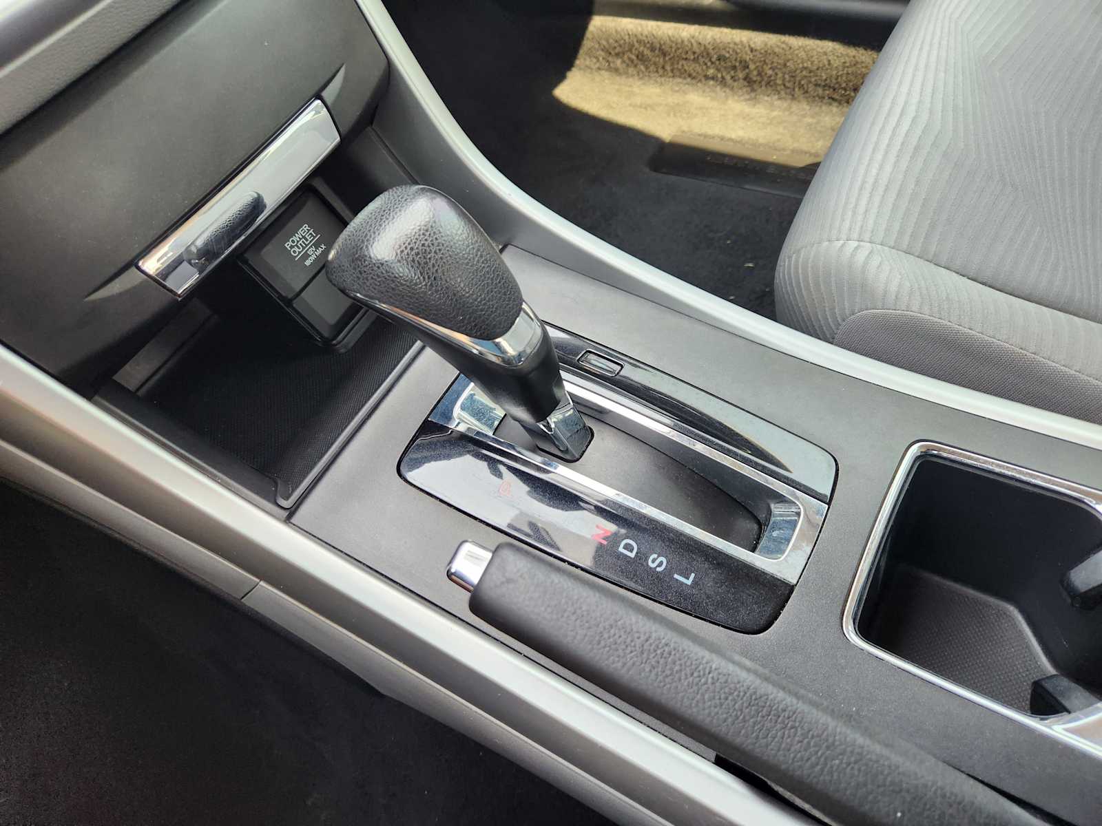 Thumbnail: 2015 Honda Accord - 17
