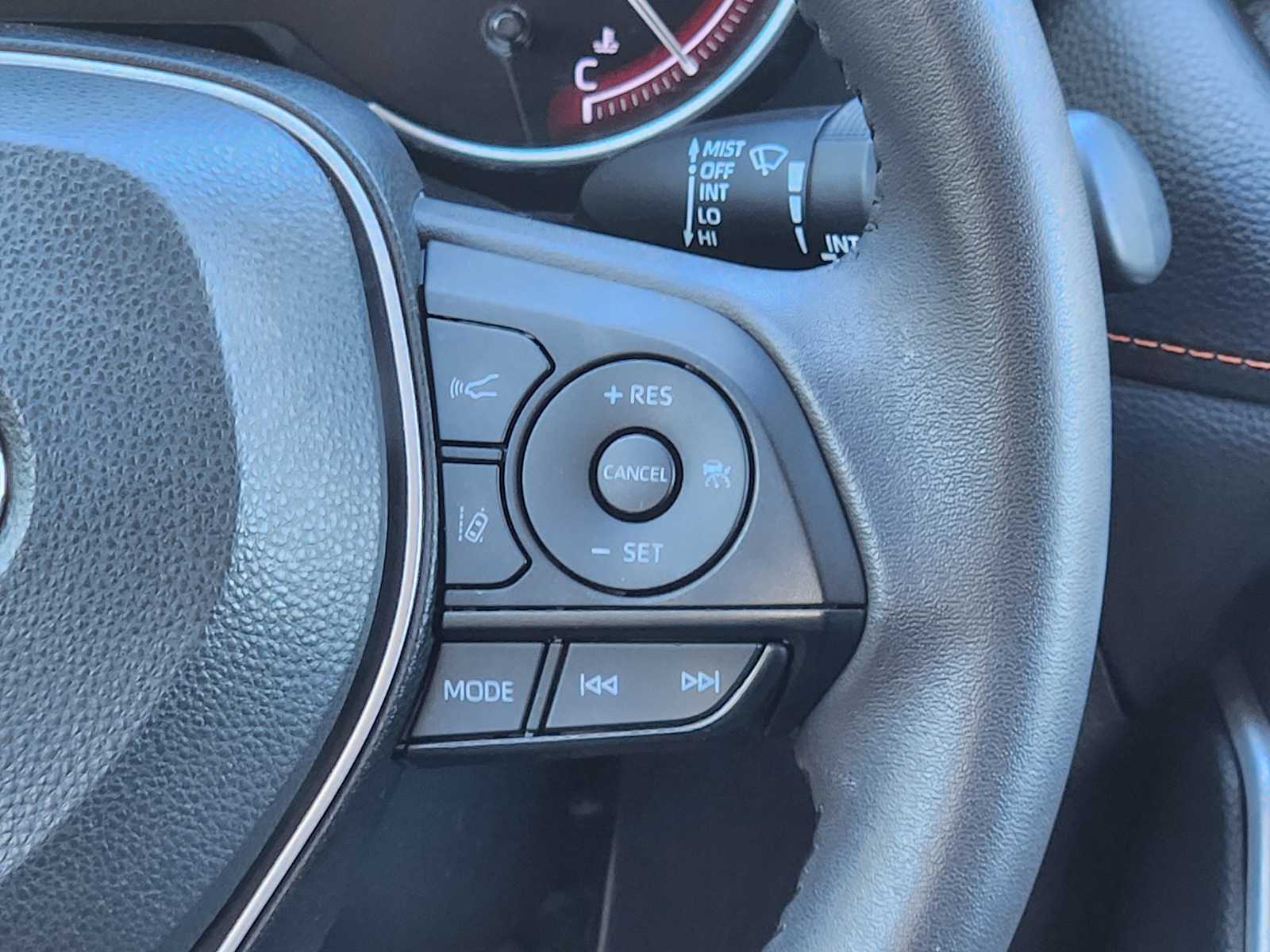 Thumbnail: 2023 Toyota RAV4 - 32