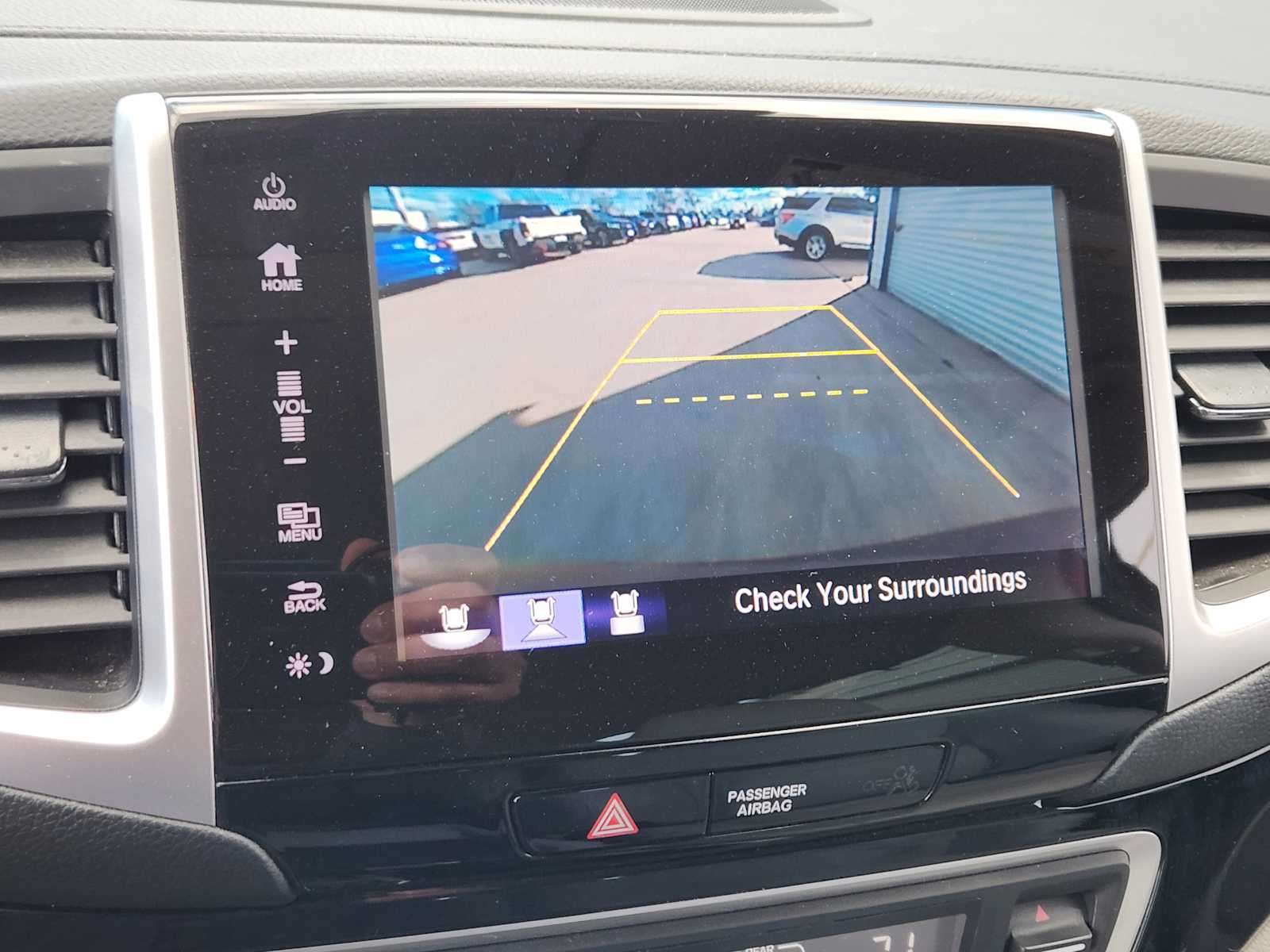 Thumbnail: 2018 Honda Pilot - 27