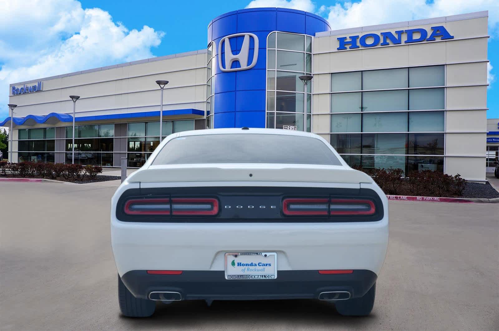 Thumbnail: 2022 Dodge Challenger - 5