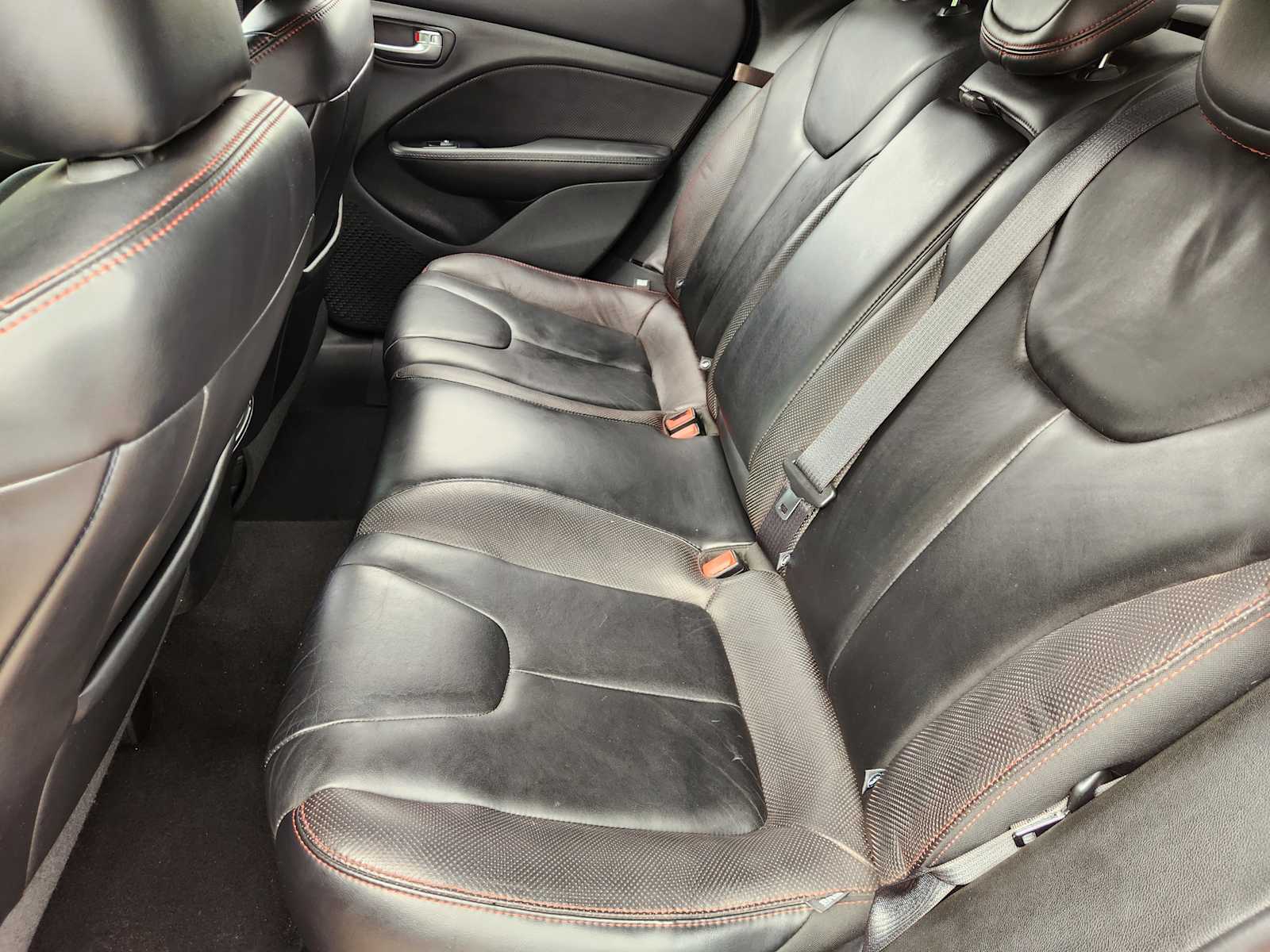 Thumbnail: 2014 Dodge Dart - 13