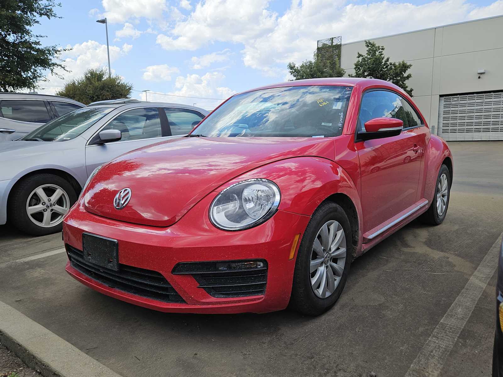 Thumbnail: 2019 Volkswagen Beetle - 1