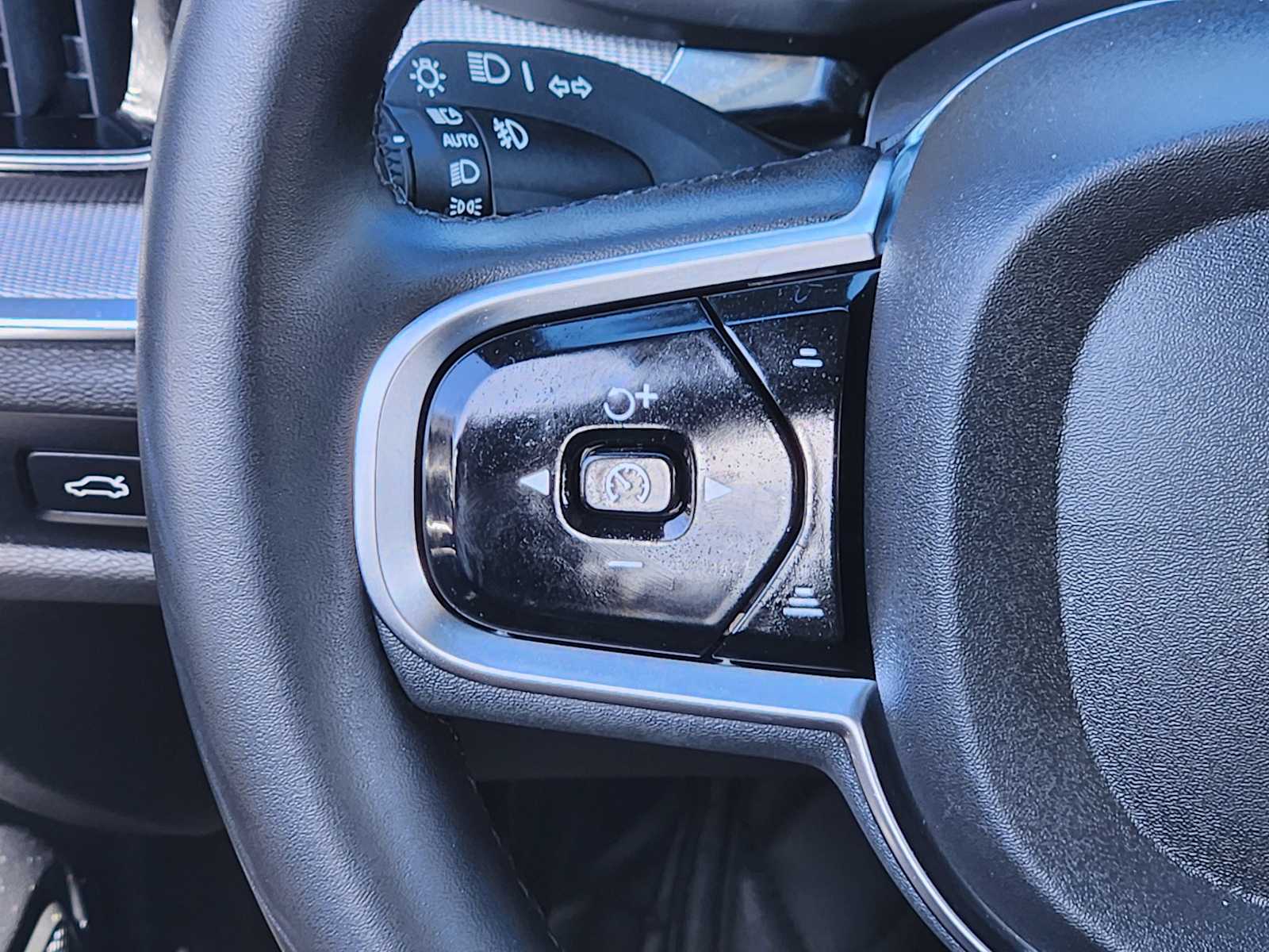 Thumbnail: 2024 Volvo S60 - 32