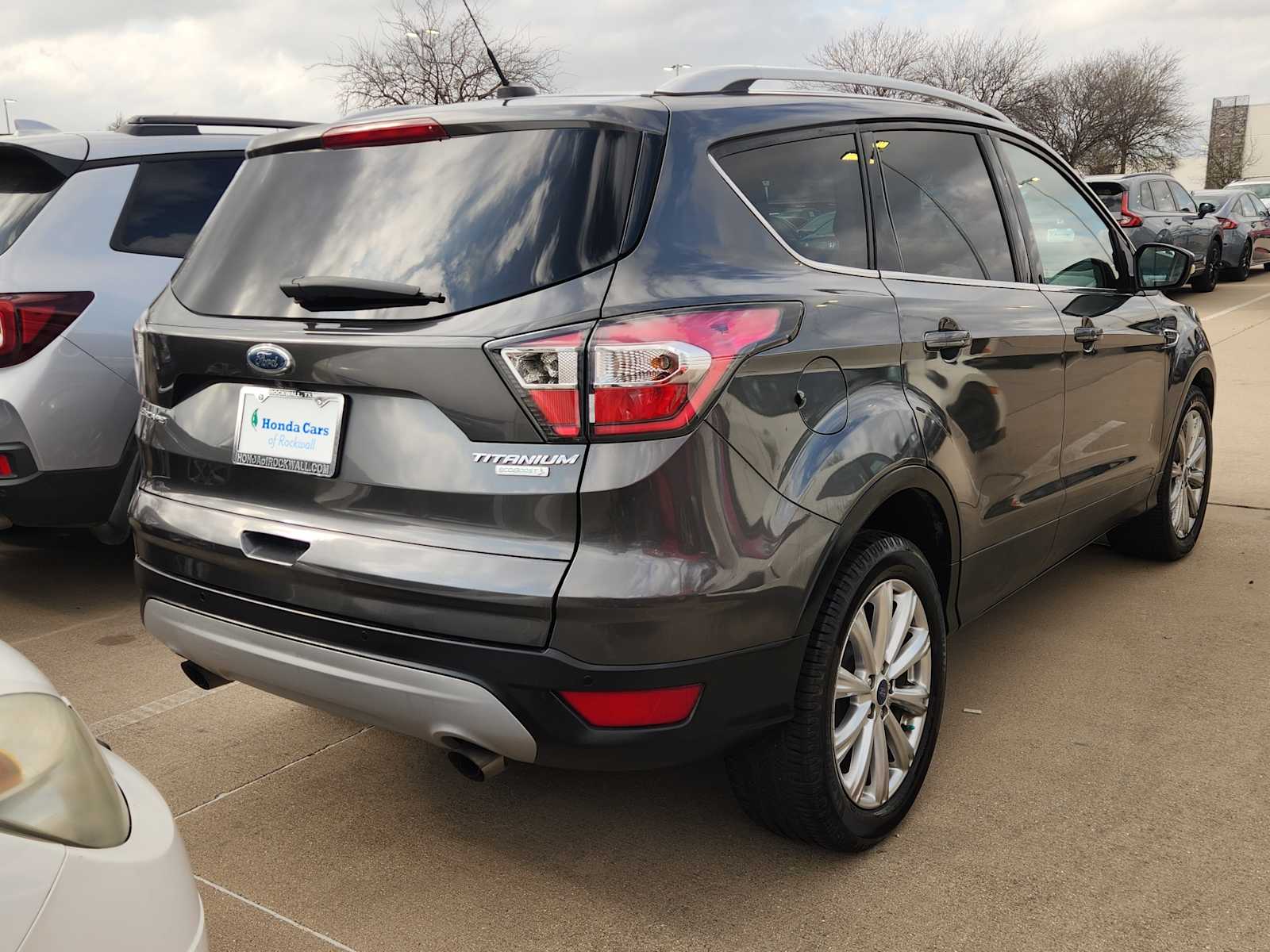 Thumbnail: 2017 Ford Escape - 4