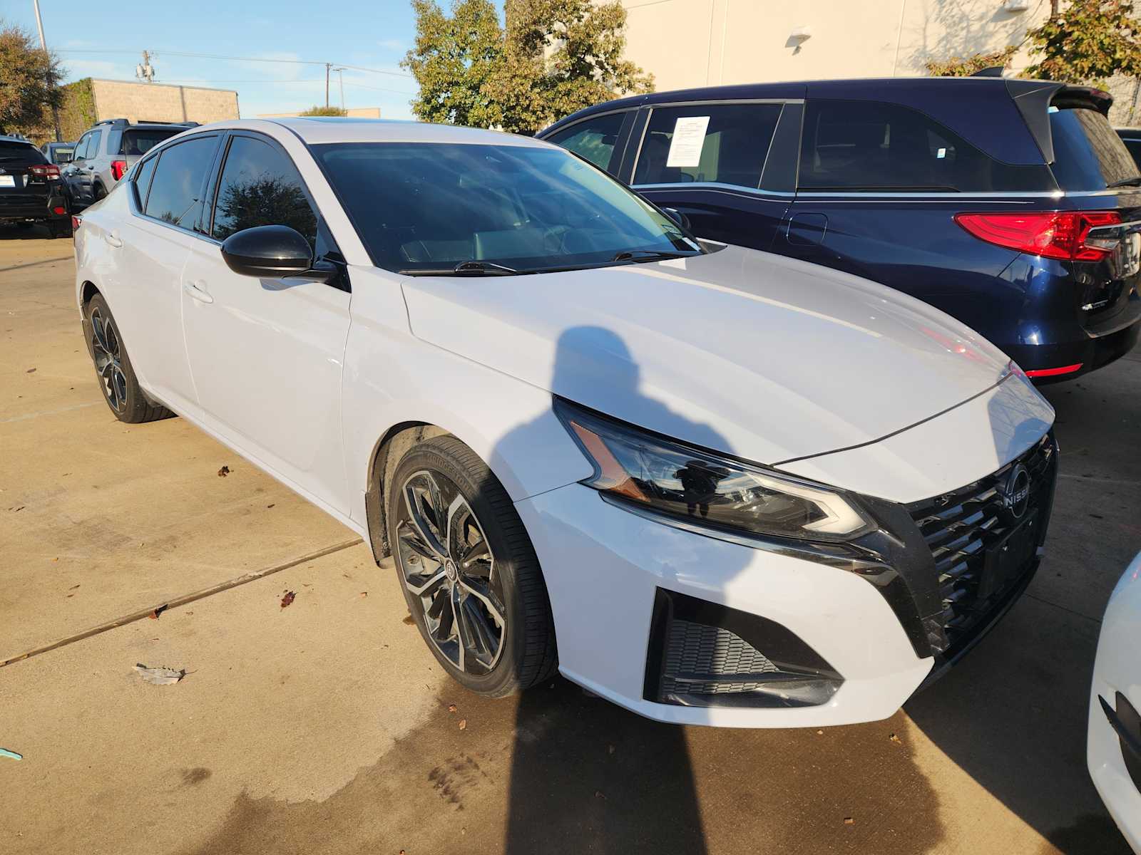 2024 Nissan Altima 2.5 SR photo 3