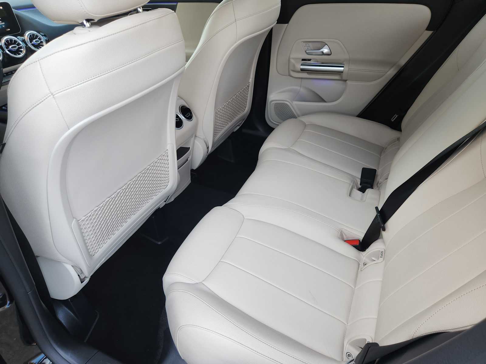 Thumbnail: 2021 Mercedes-Benz GLA - 12