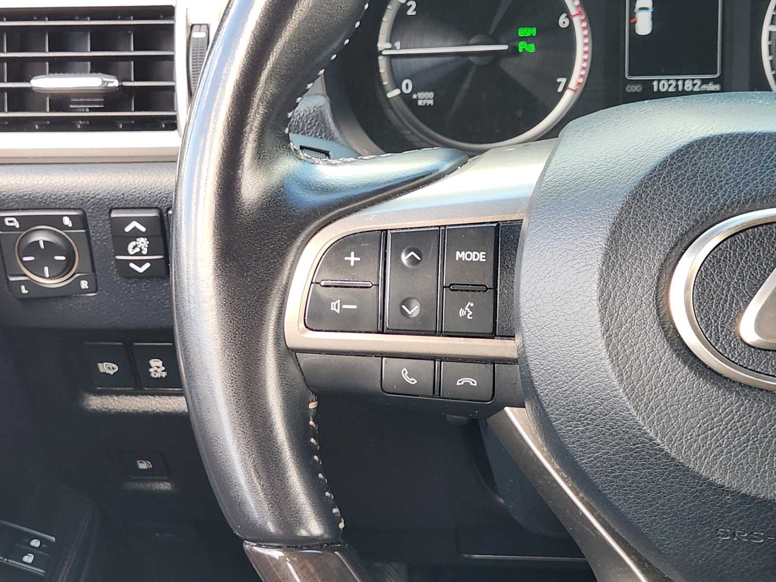 Thumbnail: 2021 Lexus GX - 32