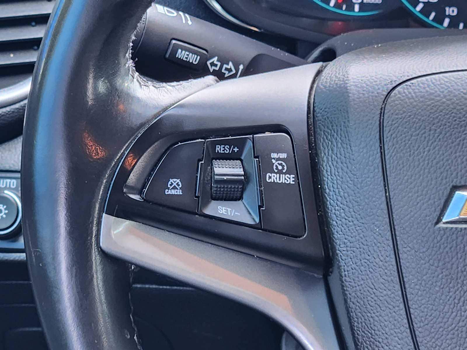 Thumbnail: 2021 Chevrolet Trax - 30