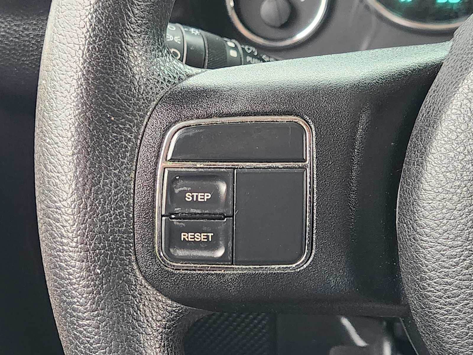 Thumbnail: 2013 Jeep Wrangler - 30
