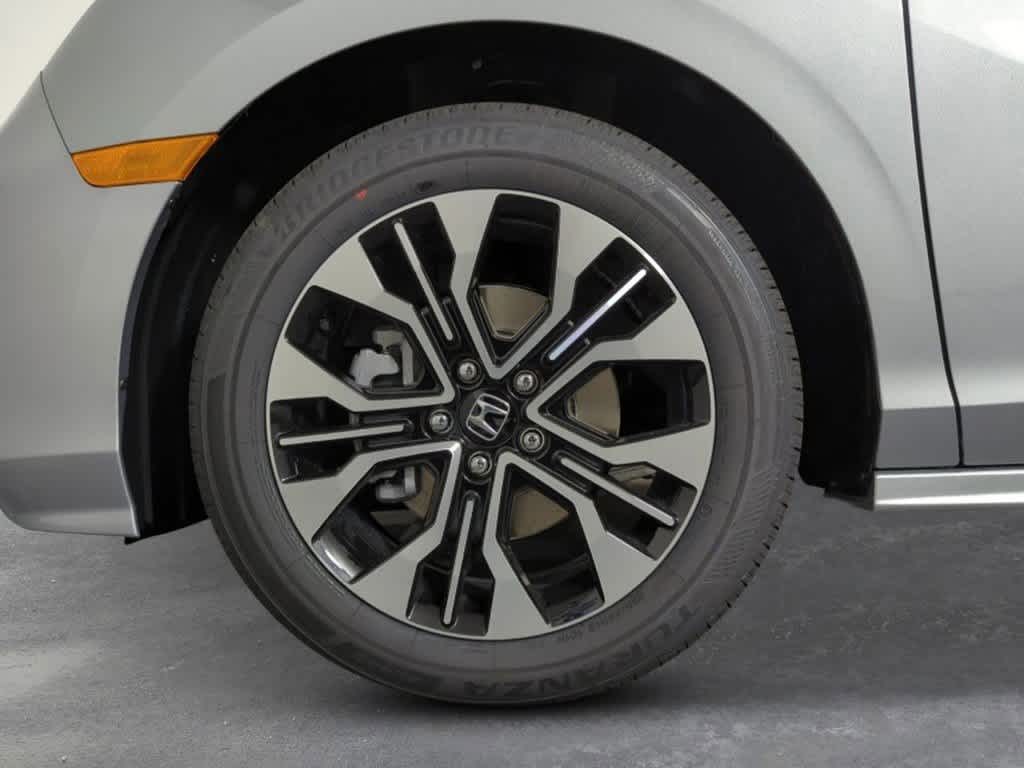 Thumbnail: 2026 Honda Odyssey - 8