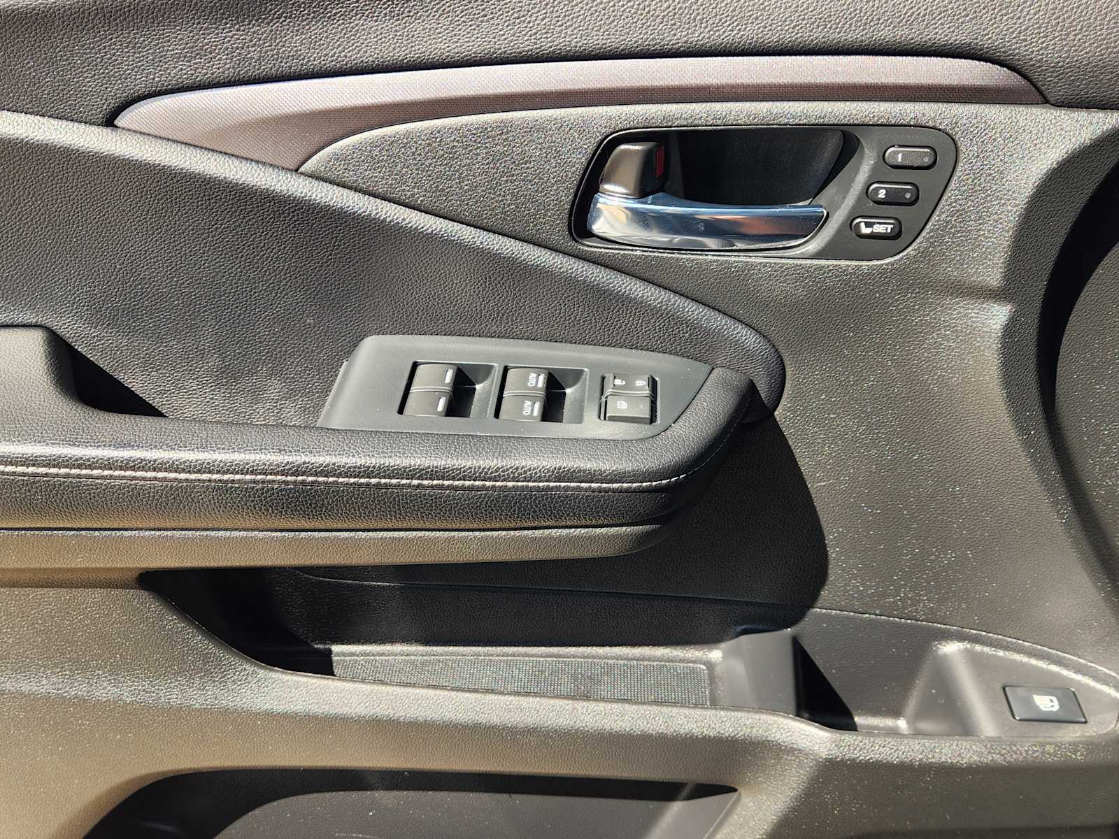 Thumbnail: 2023 Honda Ridgeline - 29