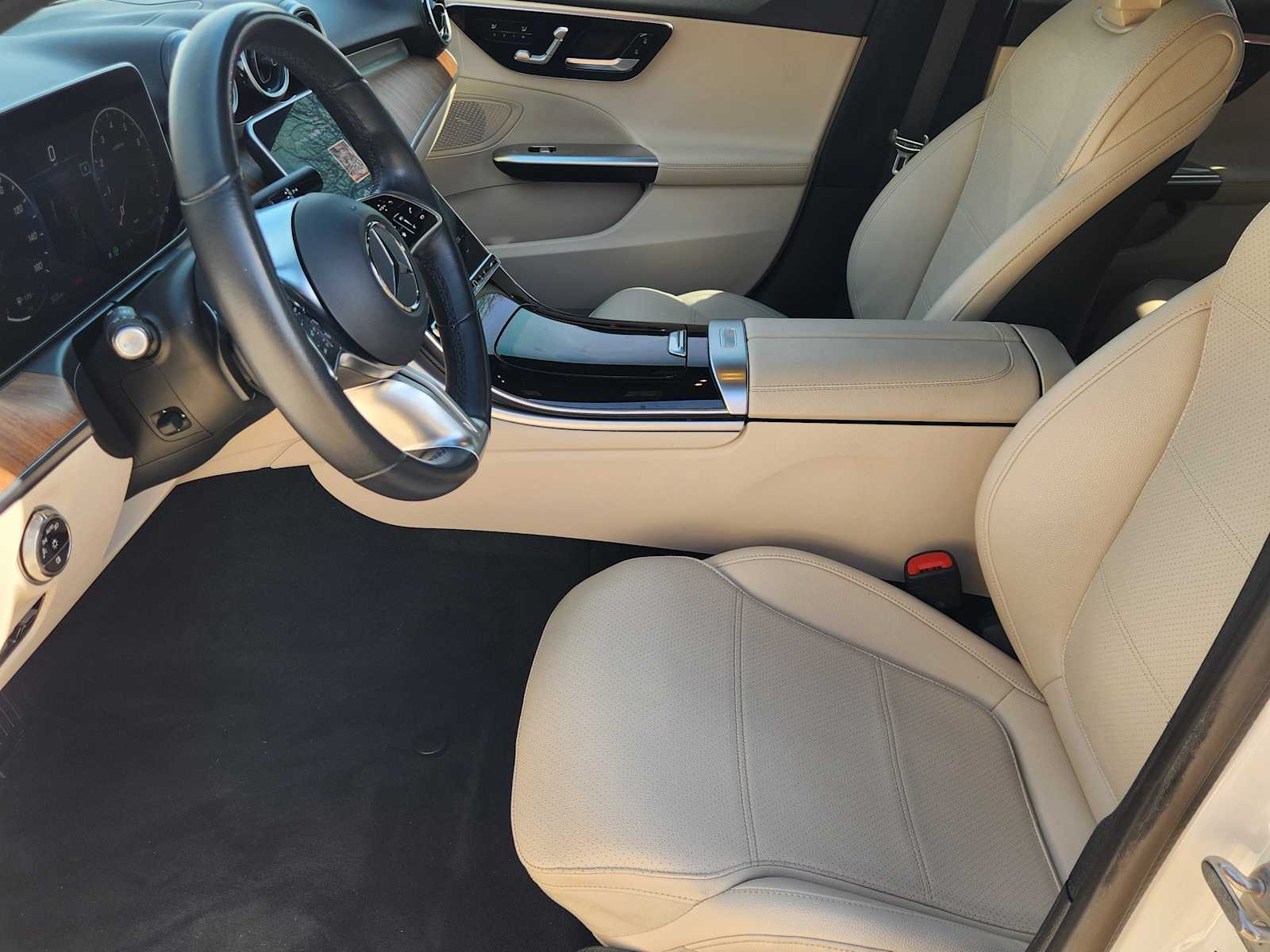 Thumbnail: 2024 Mercedes-Benz C-Class - 11