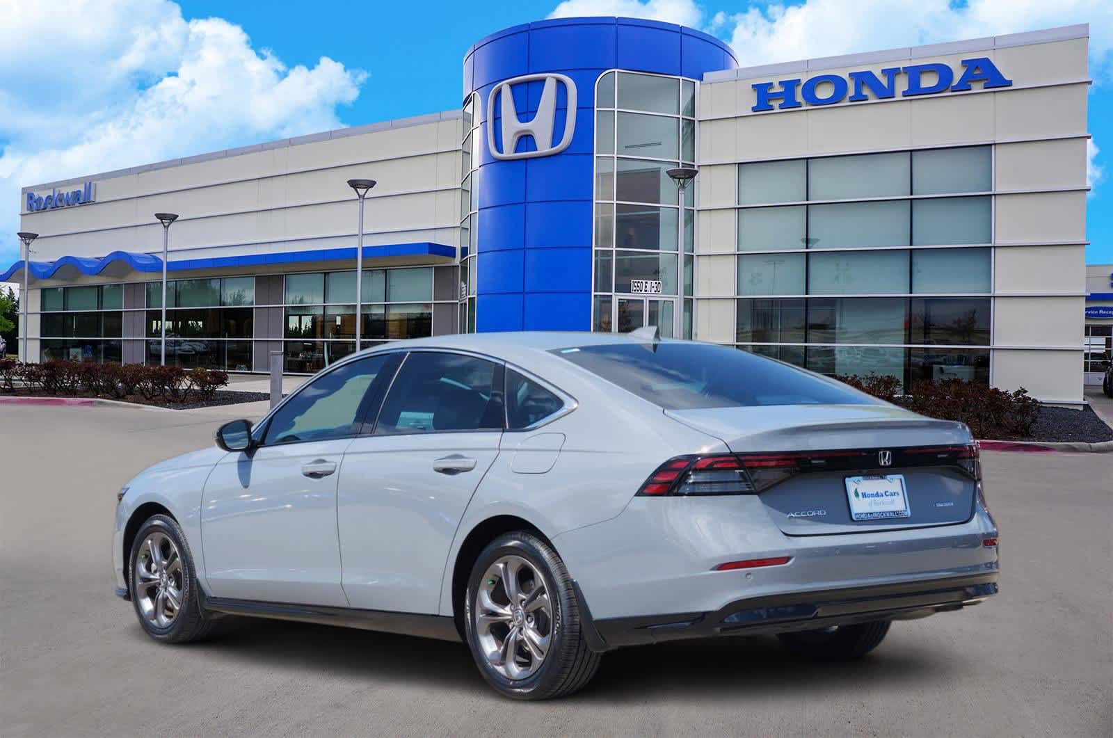 2023 Honda Accord Hybrid EX-L photo 4