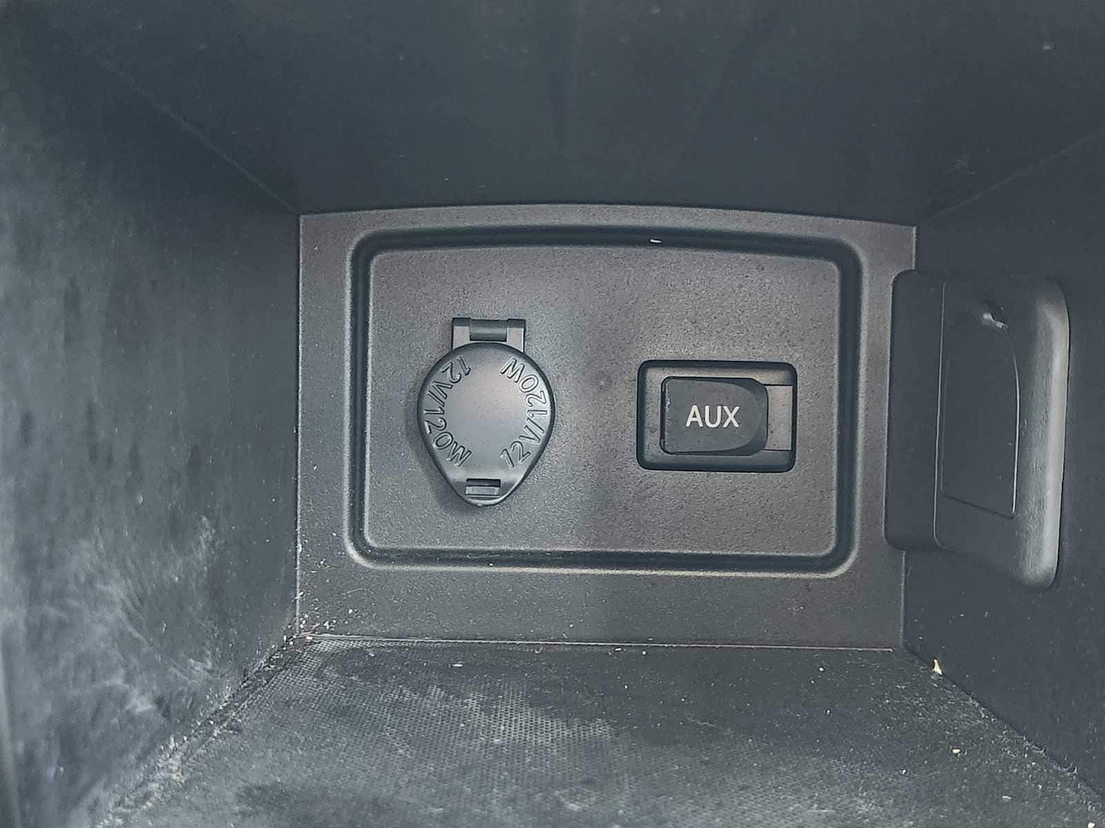 Thumbnail: 2008 Toyota Camry - 27