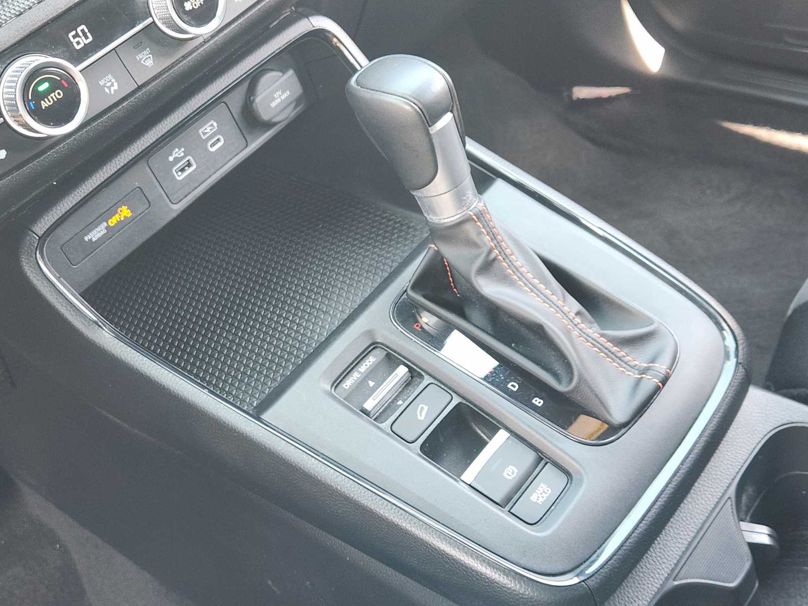 Thumbnail: 2024 Honda CR-V - 17