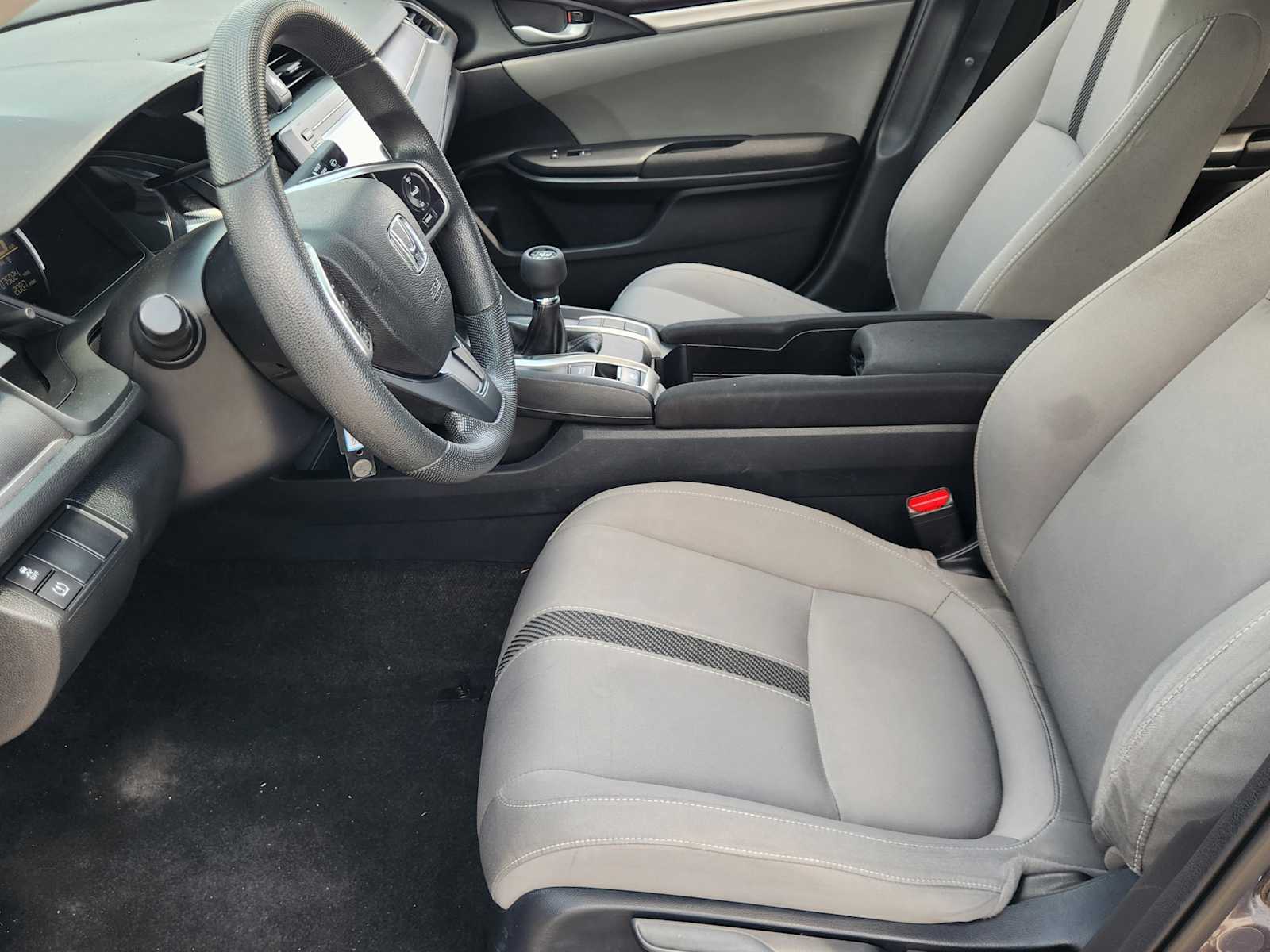 Thumbnail: 2016 Honda Civic - 11