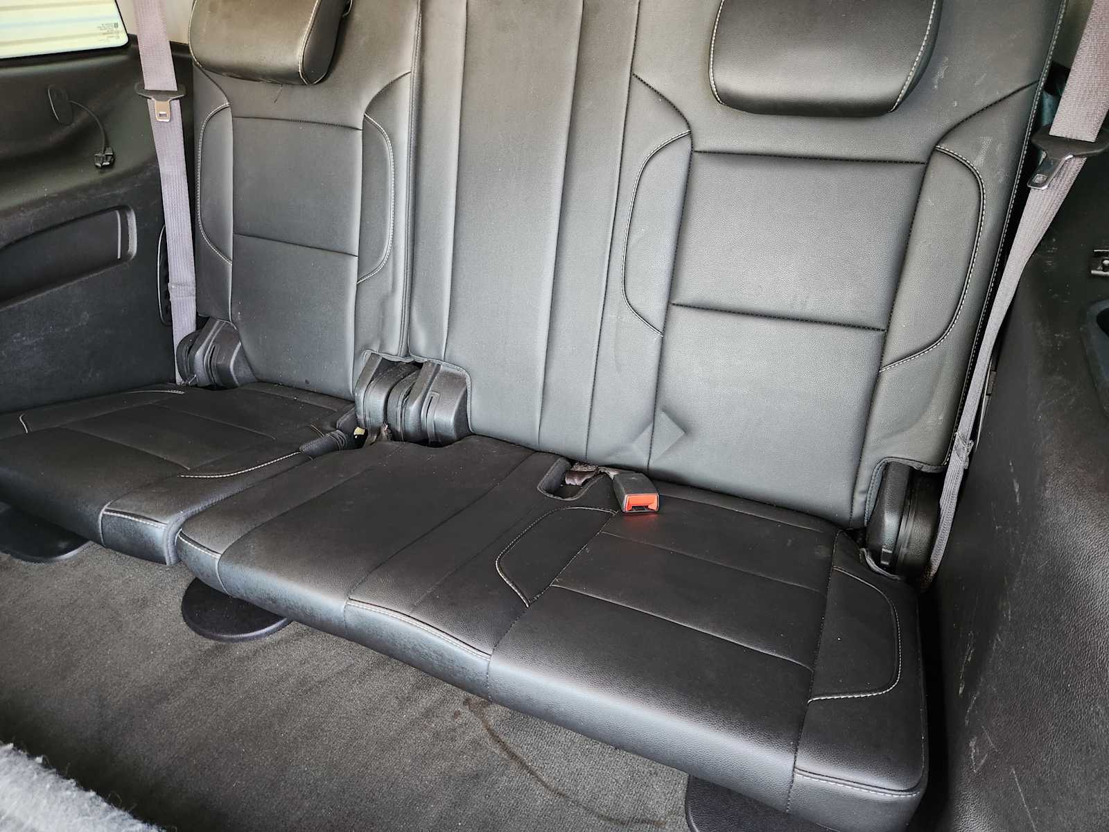 Thumbnail: 2015 Chevrolet Tahoe - 14