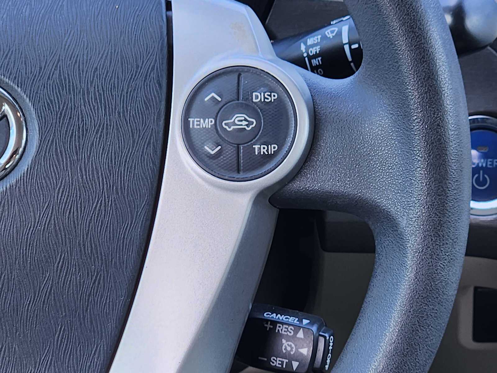 Thumbnail: 2013 Toyota Prius - 32