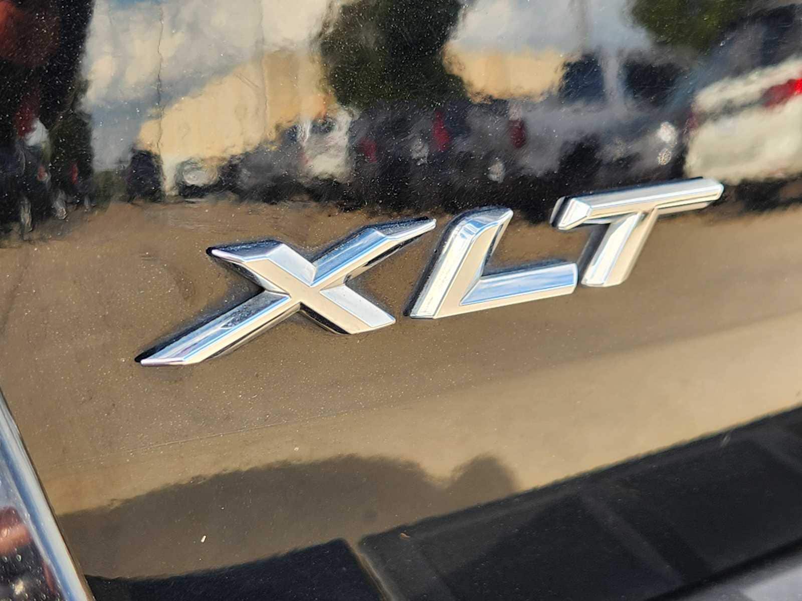 Thumbnail: 2020 Ford Explorer - 7