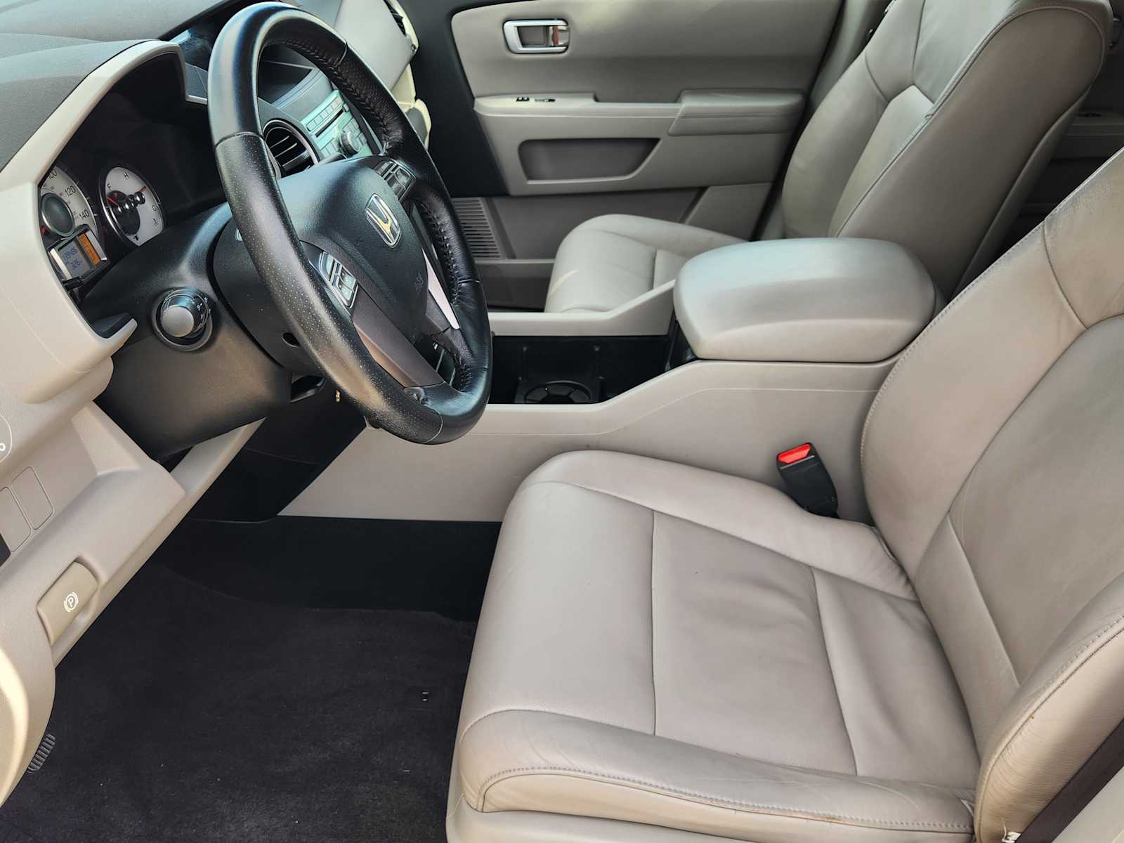 Thumbnail: 2009 Honda Pilot - 11