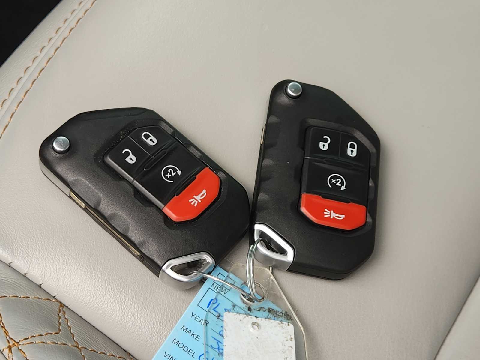 Thumbnail: 2023 Jeep Gladiator - 19