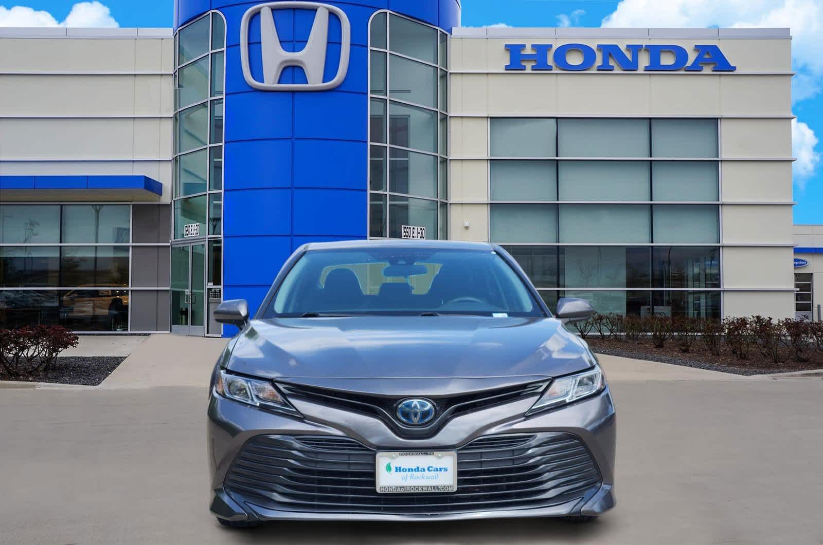 Thumbnail: 2020 Toyota Camry - 6