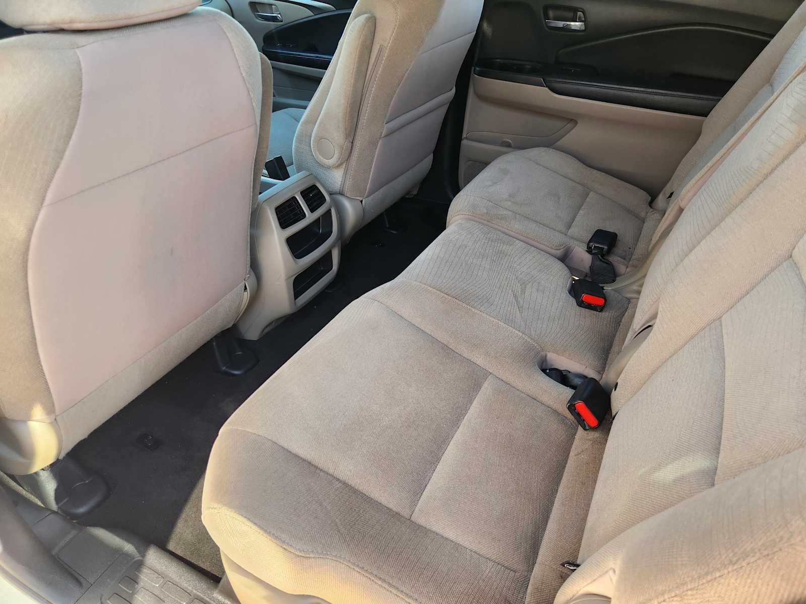 Thumbnail: 2017 Honda Pilot - 12