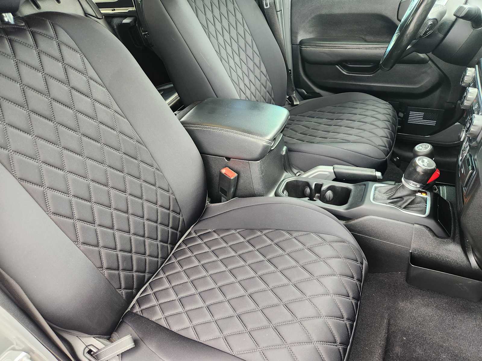 Thumbnail: 2020 Jeep Wrangler - 14