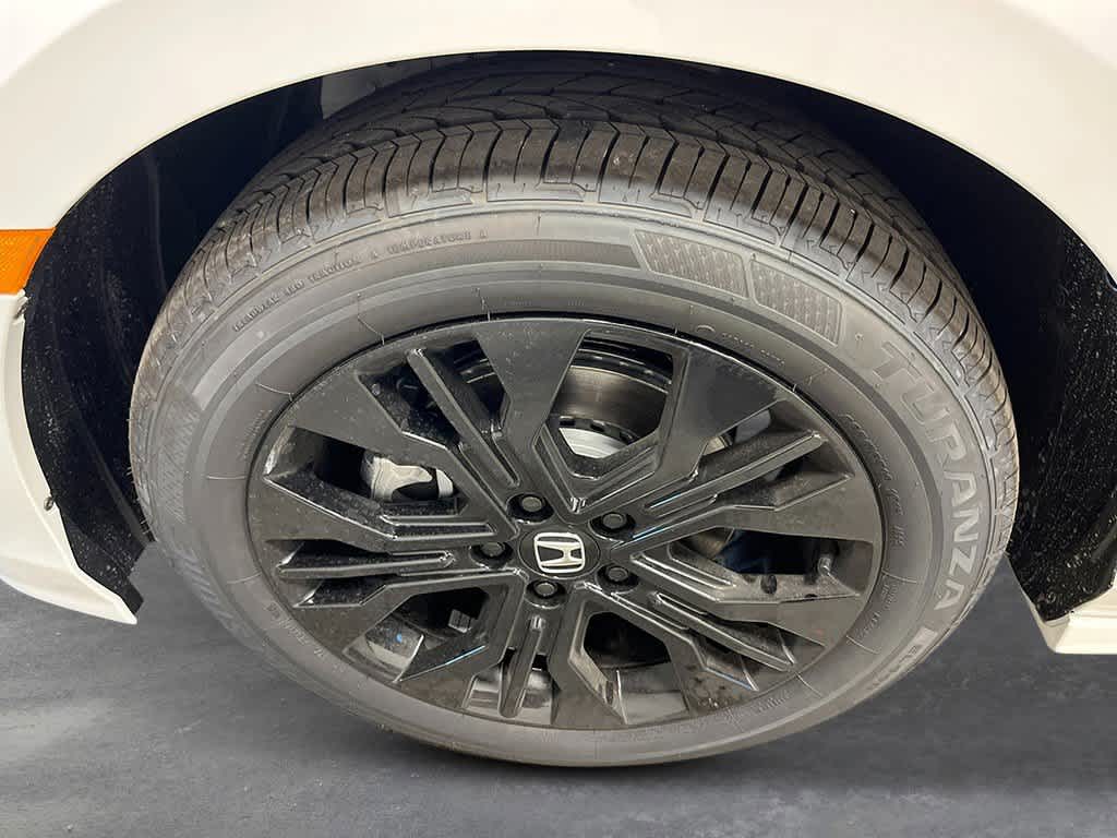 Thumbnail: 2026 Honda Odyssey - 11