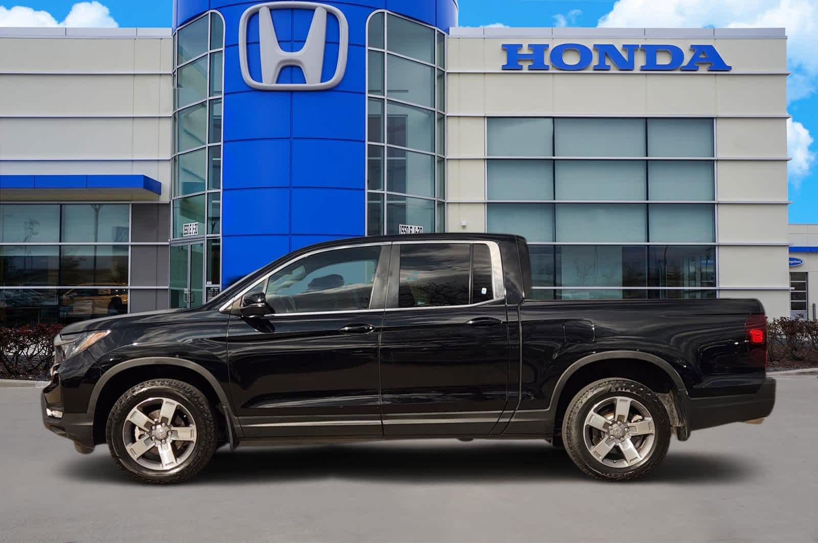 Thumbnail: 2024 Honda Ridgeline - 3