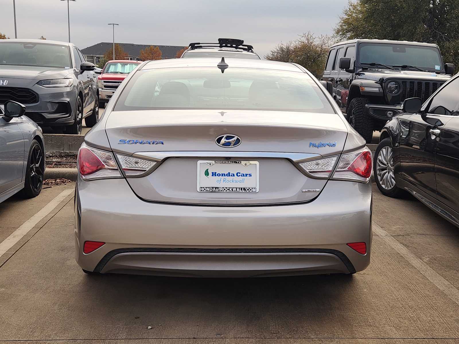 Thumbnail: 2013 Hyundai Sonata - 5