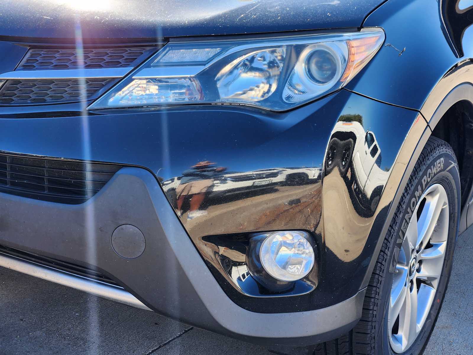 Thumbnail: 2015 Toyota RAV4 - 12